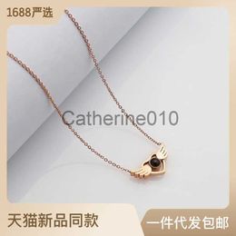 Pendant Necklaces Angel Wings Projection Necklace Female Language I Love You Necklace Wings Love Pendant J230811