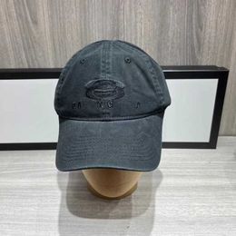 Ball Caps Designer Paris Embroidery Wash Cotton Fabric Garry Layer Soft Top Baseball Hat with Comfortable Feel and High Quality Duck Tongue Q0JR