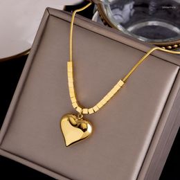 Pendant Necklaces Fashion Love Necklace Women's Style Clavicle Chain Simple And Elegant Light Luxury Neckchain Peach Heart