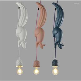 Pendant Lamps Nordic Designer Restaurant Chandelier Minimalist And Creative Bar Decoration Resin Lamp Children Room Squirrel Small