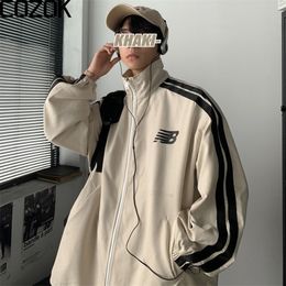 Mens Jackets Korean Casual Sports Jacket Men Spring Patchwork College Bomber Windbreaker Street Fashion Loose Varsity Baseball Coat Unisex 230810