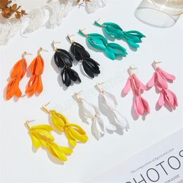 Korean 2023 Summer New Irregular Leaf Petal Tassel Earrings For Women Holiday Accessories Rose Pink Yellow Blue Colors Jewelry