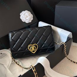 Luxury designers Genuine leather Shoulders bag Woman Crossbody bags Solid Colour buckle Handbag High quality clutch totes hobo purses wallet wholesale
