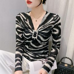 Women's T Shirts 2023 Fall Winter European Clothes T-Shirt Women Chic Sexy V-Neck Elastic Draped Shiny Diamonds Print Tops Long Sleeve Tees