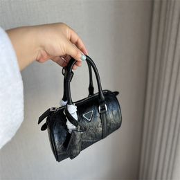Evening Bags designer cross-body shoulder bags genuine leather small pillow bags with soft pleated design