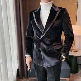 Men's Suits Autumn Winter Luxury Velvet Blazers Men Double-breasted Fashion Casual Business Suit Jacket Wedding Banquet Party Dress