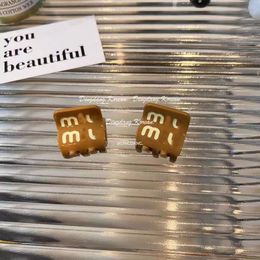 Caramel Macchiato Designer Series Niu Letter Acetic Acid Mini Bang Grip Clip Pair High Quality Hair Grip