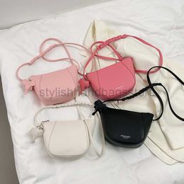 Shoulder Bags 2023 New Spring/Summer Popular Small Bag Korean Simple ins Textured One Shoulder Crossbody Bag Foreign Air Bucket Bagstylishhandbagsstore