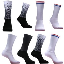 Sports Socks Summer Breathable Cycling Men Women Road Bike Anti Slip Silicone Seamless Aero 230811