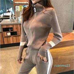 ランニングセット冬のニットセーターの女性の服装トラックスーツ長袖ジップアップジャケットジョガーフィットネスワークアウトカジュアルセットスポーツスーツ