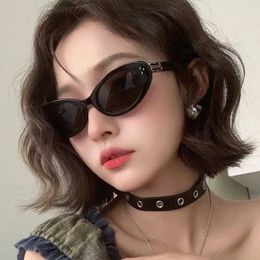 Sunglasses women summer sun protection high-end sensation internet celebrity street photo of couples for men trendy driving small sunglasses