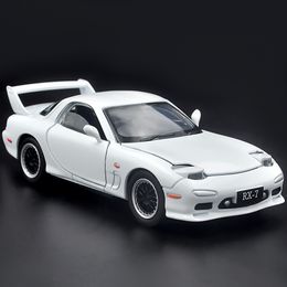 Diecast Model 1 32 For Mazda RX7 car model alloy car die-casting toy car model pull back children's toy collection 230811