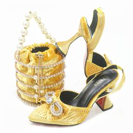 Dress Shoes Doershow Arrival African Wedding Shoes and Bag Set gold Colour Italian Shoes with Matching Bags Nigerian Women party HYU1-38 230811