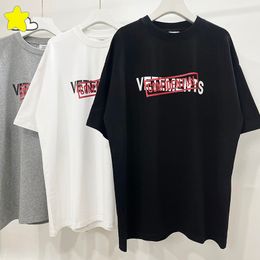Men's T-Shirts White Black Grey Vetements T-shirts Men Women 1 1 Letter Printing Casual O-Neck Top Tees VTM Short Sleeve 230811