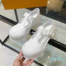 2023-Loafers Designer Shoes Soft Cowhide Platform Sneakers Rubber Black Leather Chunky Round Head Sneaker Thick Bottom Shoes