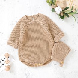 Rompers Winter Warm Baby Girls Boys Clothes Knit Romper Sweater Toddler Long Sleeve Solid Knitwear Jumpsuit with Hat for Kid Fall Outfit 230811