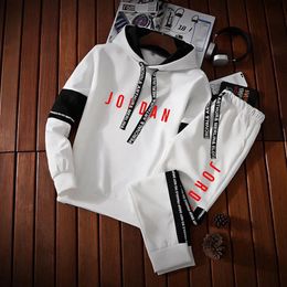 Men's Tracksuits Mens Tracksuit Printed HoodieSweatpants 2 Pieces Set Black White Stitching High-Quality Clothing Casual Pants Outfits 230812