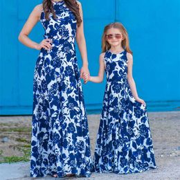 Family Matching Outfits New Women Girls Strapless Long Dress Floral Print Mother Daughter Matching Outfits Elegant Party Vestidos Family Look