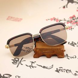 Red leaf crystal stone glasses eyebrows full frame anti tortoiseshell leg sunshades sunglasses
