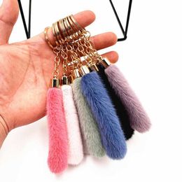 Keychains Lanyards New Cute Long Pom Keychain Women Fashion Faux Mink Fur Key Chain Bag Charms Pendant Tassel Fluffy Car Key Ring Creative Gift
