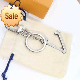 Keychains Lanyards Fashion Brand Keychain Letter Designer Metal Womens Bag Charm Pendant 9 styles Sports running 662ess