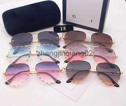 Designer G G Sunglasses Cycle Luxurious Fashion Sport Polarize Gu Sunglass For Man Woman Vintage Baseball Beach Sports Driving Golden Rimless Round Sun Glasses