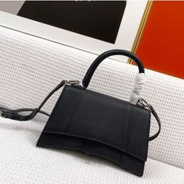 9 days arrive Designer womens Bag Handbag Hourglass Bag Luxury Shoulder Bag Purse Leather crossbody Bag Handbag Fashion classic full match mini black tote bag