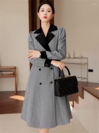 Women's Suits Plaid Trench Coat Autumn 2023 High Grade Drill Long Slim Double Breasted Blazer Windbreaker Women Dress Z2555