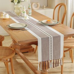 Table Runner Cotton Linen Jacquard Table Runner Luxury Tassel Table Flag Household Cabinet Cover Decorative Cloth Dining Table Decor 230811