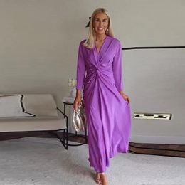 Basic Casual Dresses Women Fashion Solid V Neck Maxi Dress Slit Long Sleeve Pleated Nipped Waist Slim Evening Party Sexy Vestidos 230811