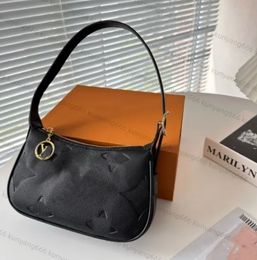 Designer Mini Moon Woman Handbags Shoulder Bags With Hardware Purses Luxury Versatile Underarm Package