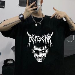 Men's T-Shirts Japanese Manga Berserk Swordsman Gatsu T Shirt Men Anime Cool Streetwear T-shirt Y2K Goth Funny Tshirt Hip Hop Top Tees Male 230812