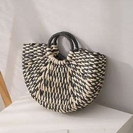 Waist Bags Fitshinling Fashion Crochet Handbags For Women Bohemian Holiday Style Vintage Women s Good Quality Bag Female 230812