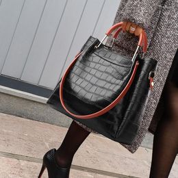 Evening Bags Women's 2023 Crocodile Pattern Leather Handbags Large-capacity Casual Totes High Quality Shoulder Messenger Bag