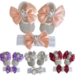 First Walkers Luxury Baby Girl Shoes Crown Bows Headband Set Crystal Princess born Pography Prop Toddler Walker Items 230812
