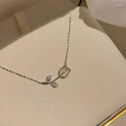 Pendant Necklaces Tulip Necklace Women's Ins Gold-plated White K Collarbone Chain Niche Light Luxury Fashion Girlfriends