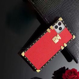 Designer Square Trunk Cell Phone Cases for Apple iPhone 14 Plus 13 12 11 XS XR Pro Max Samsung S23 S22 S21 Note 20 Ultra Luxury PU Leather Mobile Back Covers Shells Red Sup