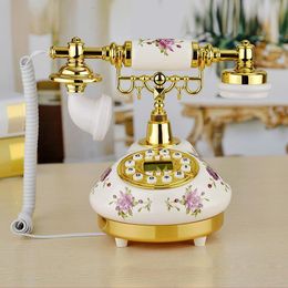 Telephones Retro Innovative High Ceramic European Telephone American Style Telephone Landline End Rose Desktop Phone For Home Office el 230812