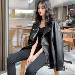 Women's Jackets Autumn Solid Colour Turndown Motorcycle Leather Jacket 2023 BF Style Loose PU Women Fashion Zipper Pocket 230812