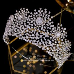 Hair Clips High Quality Jewelry Bridal Crown European And American Luxury Wedding Headdress Princess Tiaras Dress Accessories