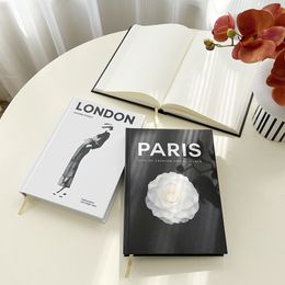 Decorative Objects Figurines Books for Home Decor Coffee Table Faux Decoration with Blank Pages City 230812