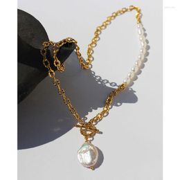 Pendant Necklaces For Women 2023 Neck Chain Female Jewellery Wholesale Gift Vintage Natural Baroque Pearl OT Clasp