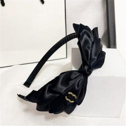 New Style Headbands Fashion Brand Designer Bowknot HairHoop Headbands Women Outdoor Sports Headwear Cute Girls Hair Clip Accessories