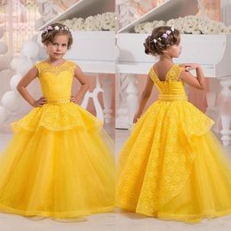 Yellow Cute Flower Girls Dresses Sheer Crew Neck Sleeveless Corset Back Tiers Skirt Princess Kids Prom Party Gowns for Weddings2712