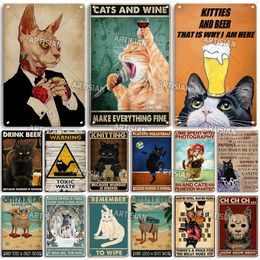 Black Cat Retro Metal Plaque Cute Cat Metal Painting Funny Pet Vintage Decorative Tin Sign Wall Decor Garage Bar Pub Club Kitchen Home Man Cave Wall Decor 30X20CM w01