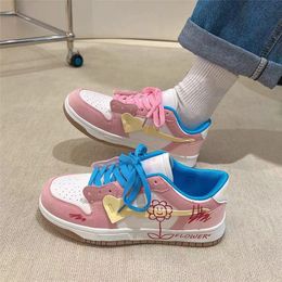 Dress Shoes Designer Leather Sneakers for Women 2023 Brand Ladies Flats Lace Up Female Vulcanized Woman Sports Men Couple A04 230812