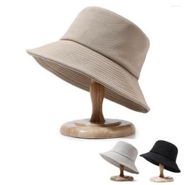 Berets Female Bucket Hats Cotton Bob Caps For Women Flat Top Spring And Summer 58cm Fisherman Outdoor Travel Sun Protection YF0149