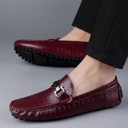 Dress Shoes Men Wine Red Iron Buckle Casual Shoe Genuine Leather Cowhide Brand Fashion Breathable Driving Soft Slip on Comfy Moccasins 230814