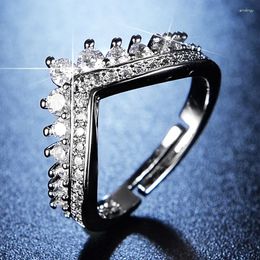 Wedding Rings 2023 In Jewellery Women Crown Bands Prong Setting Zirconia Cupronickel Factory Retro Classic Items Free Sh