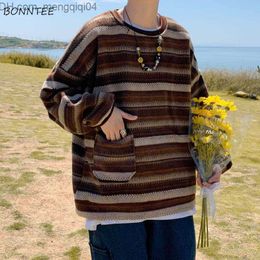 Men's Sweaters Pullovers Men's O-neck Vintage Japanese Street Clothing Stripes Youth Handsome Warm Knitted Harajuku Clothing Fashion Sweater Men's Ins Z230814